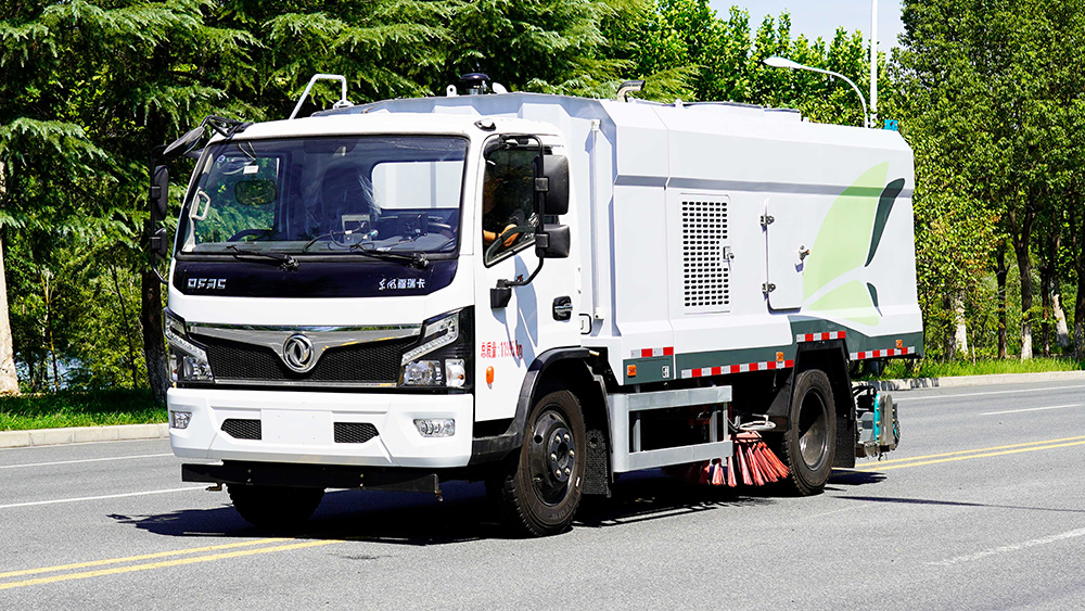 东风福瑞卡道路污染清除车