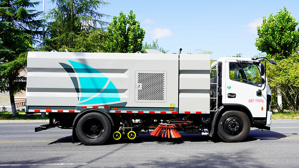 东风福瑞卡洗扫车