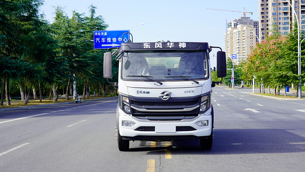 东风华神纯电动侧装压缩垃圾车